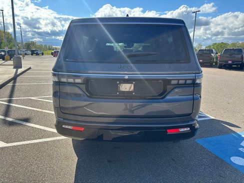 New 2026 Jeep Grand Wagoneer L 4WD image 8