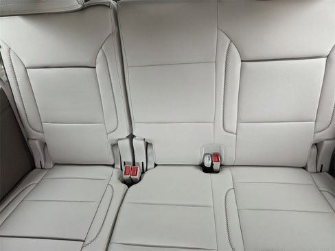 Used 2026 GMC Yukon XL Denali w/ Sun & Power Step Package image 6