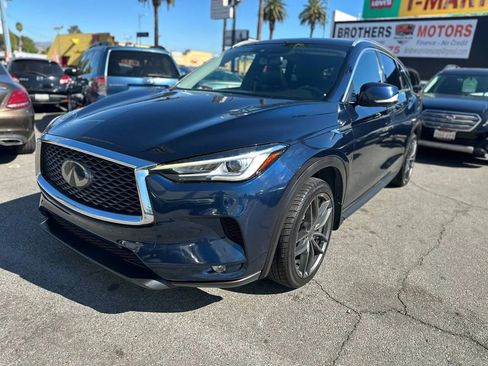 Used 2019 INFINITI QX50 Essential w/ Cargo Package image 6