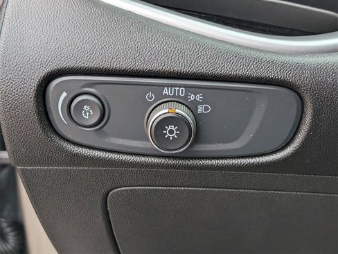 Used 2024 Chevrolet Malibu LT image 23