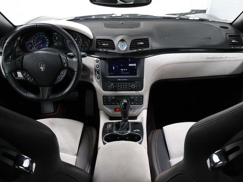 Used 2016 Maserati GranTurismo Sport RWD image 24