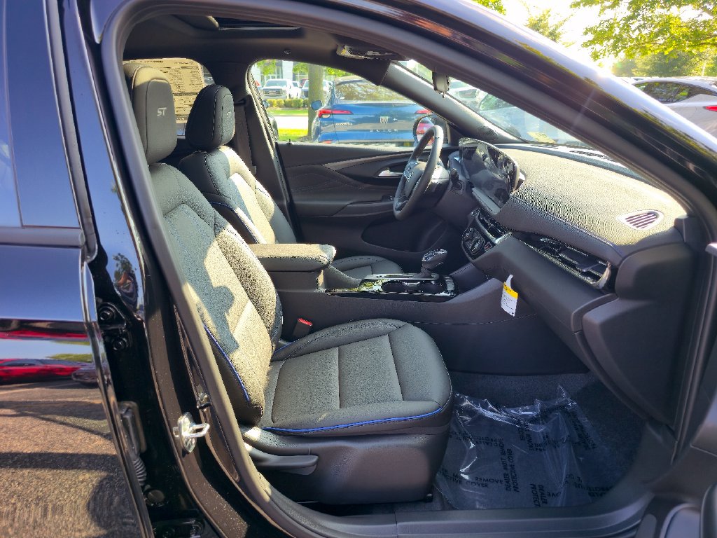 New 2026 Buick Envista Sport Touring w/ Convenience I Package FWD image 27