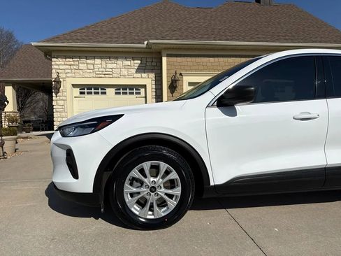 Used 2023 Ford Escape Active w/ Tech Pack #1 image 27