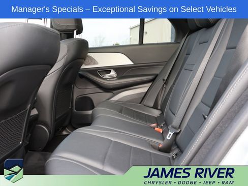 Used 2025 Mercedes-Benz GLE 350 4MATIC image 18