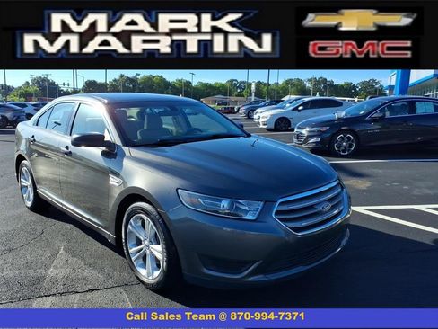 Used 2016 Ford Taurus SE FWD image 1