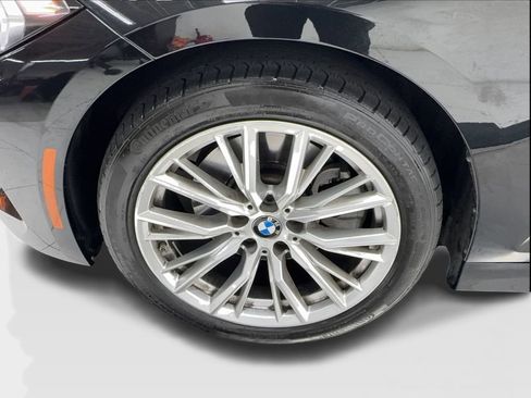 Used 2024 BMW 330i Sedan w/ Convenience Package RWD image 12