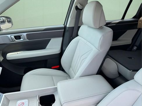 New 2026 Hyundai Santa Fe SEL image 8