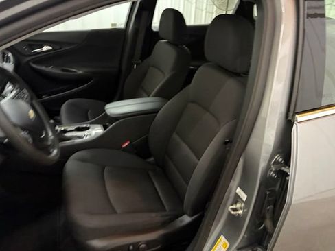 Used 2023 Chevrolet Malibu LT FWD image 26
