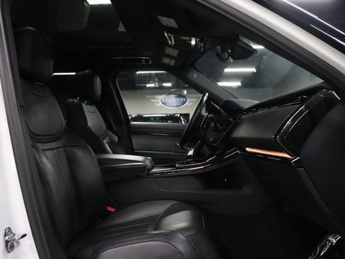 Used 2024 Land Rover Range Rover Sport Dynamic SE AWD/4WD image 24