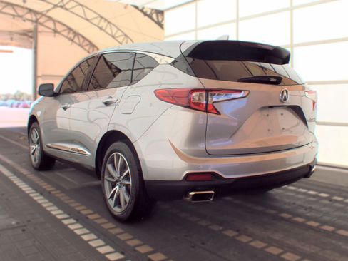 Used 2023 Acura RDX w/ Technology Package FWD image 4