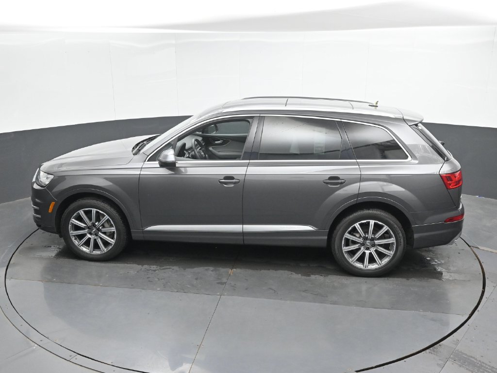 Used 2018 Audi Q7 3.0T Prestige AWD/4WD image 39