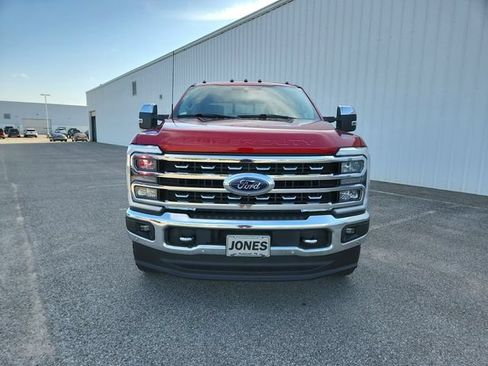 Used 2023 Ford F350 Lariat w/ Lariat Ultimate Package AWD/4WD image 3