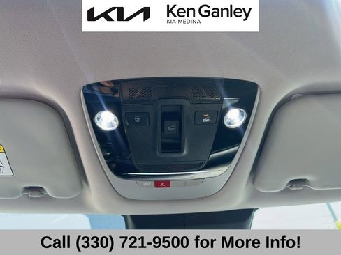 Certified 2025 Kia Seltos EX w/ EX Sunroof Package AWD/4WD image 40