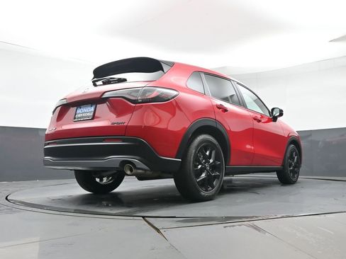 Used 2024 Honda HR-V Sport image 29