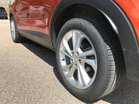 Used 2023 Buick Encore GX Preferred w/ Cold Weather Comfort Package FWD image 14