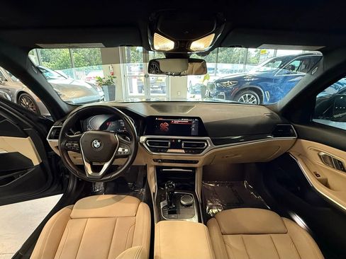 Used 2020 BMW 330i Sedan w/ Driving Assistance Package image 33