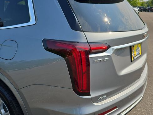 Used 2025 Cadillac XT6 Luxury AWD/4WD image 38