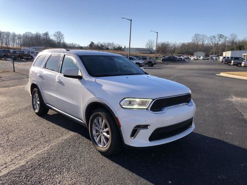 Used 2021 Dodge Durango SXT image 7