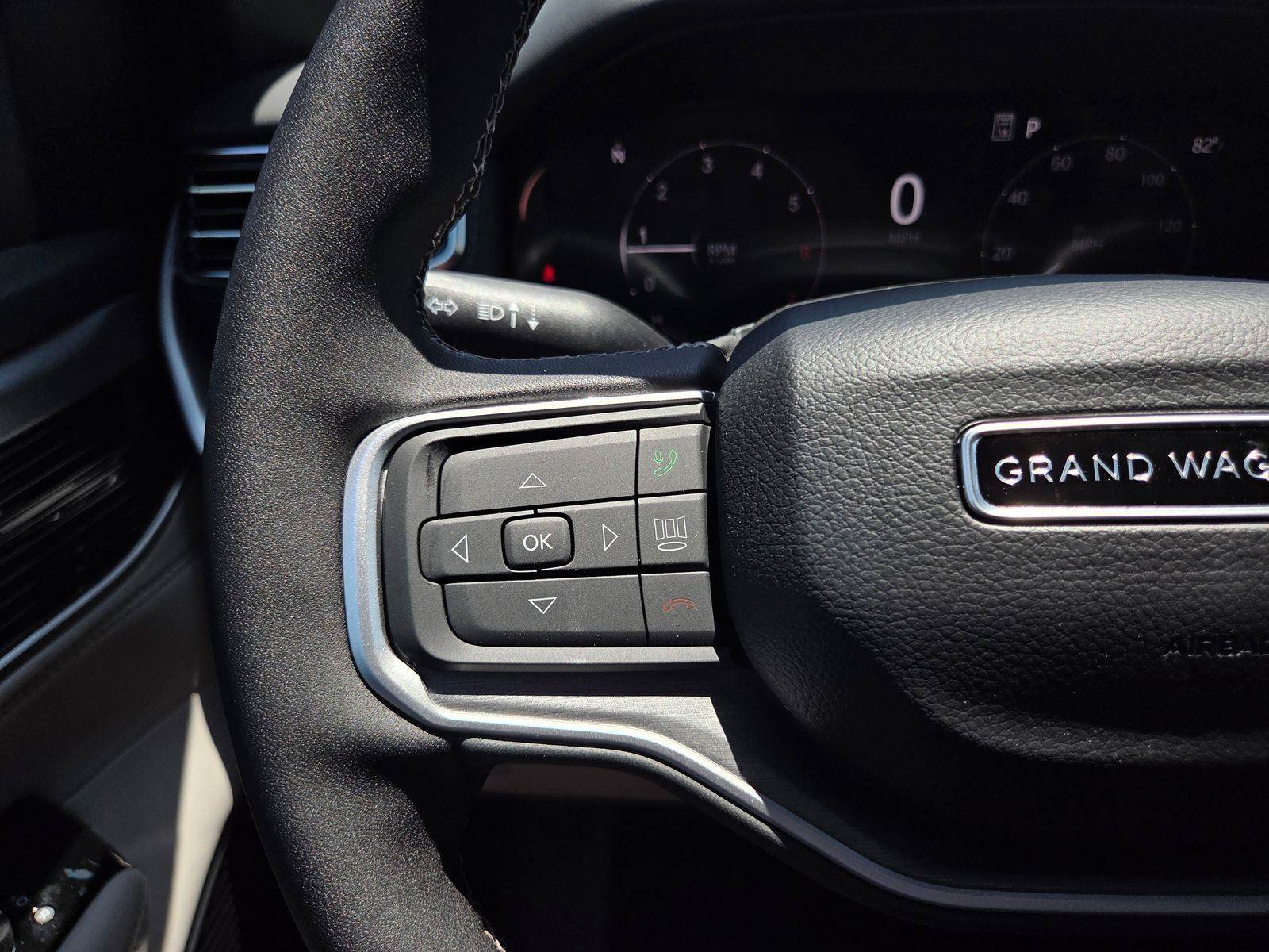 New 2026 Jeep Grand Wagoneer L Limited AWD/4WD image 25