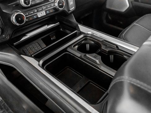 Used 2025 Ford F250 Platinum image 37