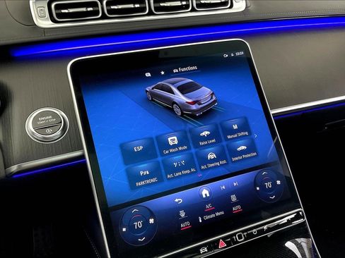 Certified 2023 Mercedes-Benz S 500 4MATIC w/ AMG Line image 15