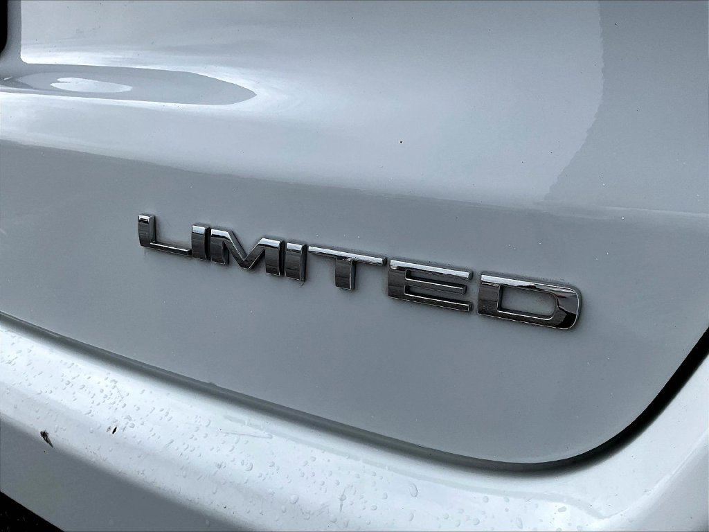 Used 2025 Jeep Compass Limited AWD/4WD image 27