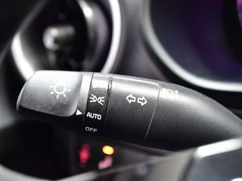 Used 2023 Kia Forte LXS w/ LXS Technology Package image 30