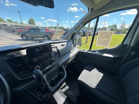 Used 2025 Ford Transit 250 Low Roof w/ Exterior Upgrade Package RWD image 20