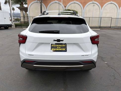 New 2026 Chevrolet Trax ACTIV w/ Driver Confidence Package image 7