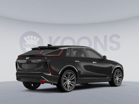 Used 2024 Cadillac Lyriq Luxury RWD image 4