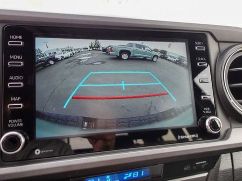 Certified 2023 Toyota Tacoma TRD Off-Road image 25