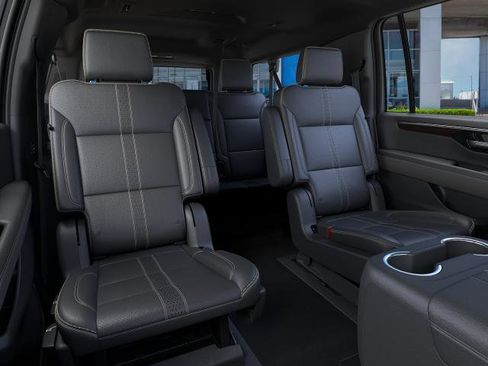 New 2026 Chevrolet Suburban High Country AWD/4WD image 43