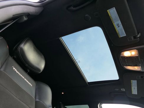 Used 2018 Jeep Grand Cherokee Trackhawk image 27