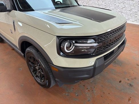 Used 2025 Ford Bronco Sport Big Bend w/ Black Appearance Package AWD/4WD image 9