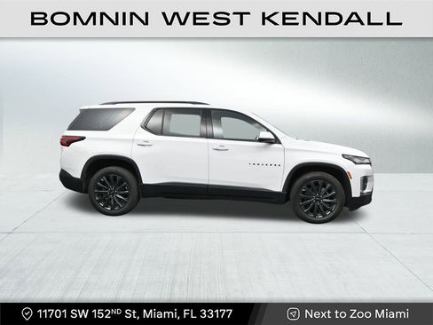 Used 2023 Chevrolet Traverse RS image 6