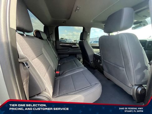 Used 2023 Chevrolet Silverado 1500 LT AWD/4WD image 18
