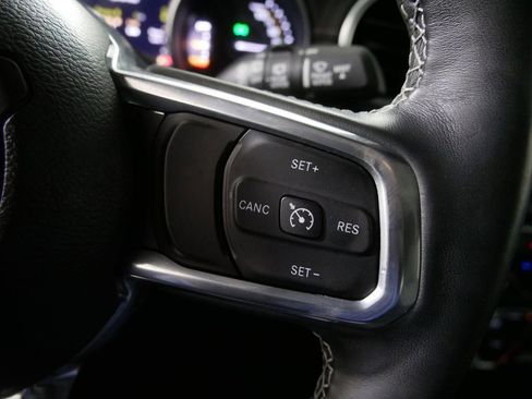 Used 2023 Jeep Wrangler Unlimited Sahara w/ Cold Weather Group image 21