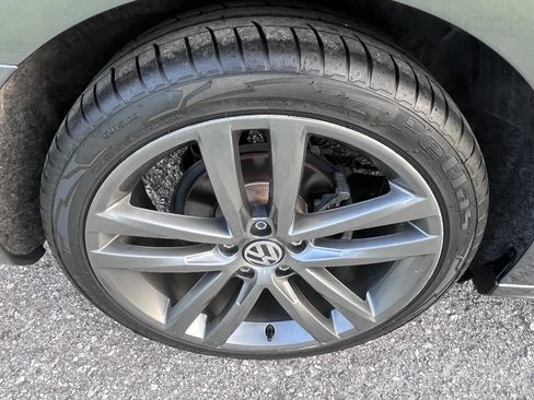 Used 2019 Volkswagen Passat 2.0T SE R-Line FWD image 20