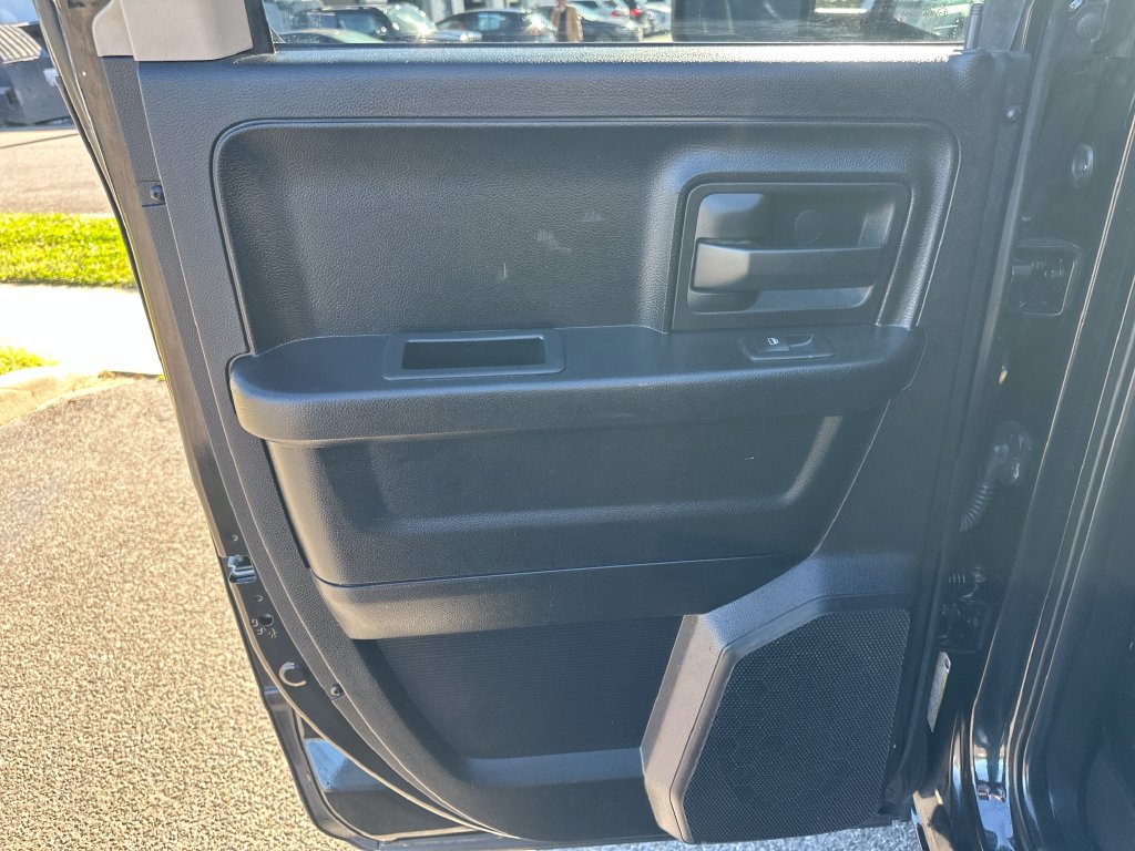 Used 2016 RAM 1500 Express AWD/4WD image 15