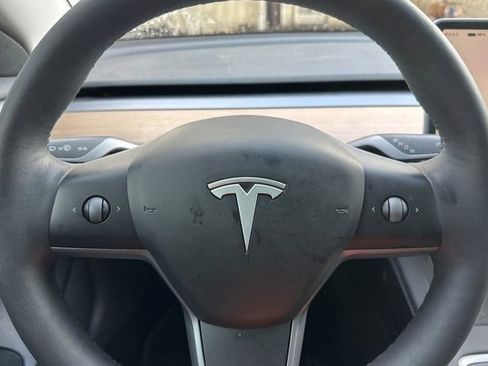 Used 2023 Tesla Model 3 Standard Range image 20