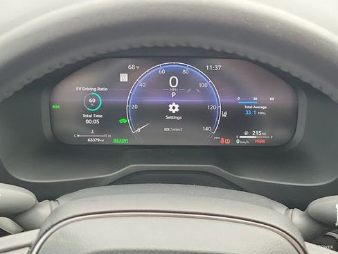 Used 2023 Toyota RAV4 Limited image 23