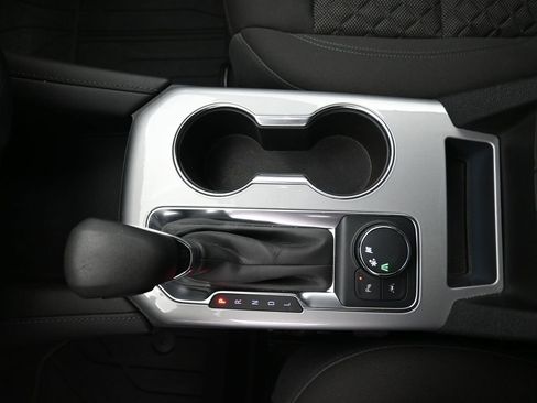 Used 2021 Chevrolet Blazer LT image 18