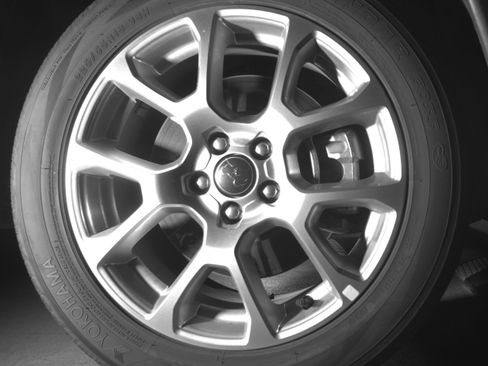 Used 2025 Jeep Compass Limited image 13