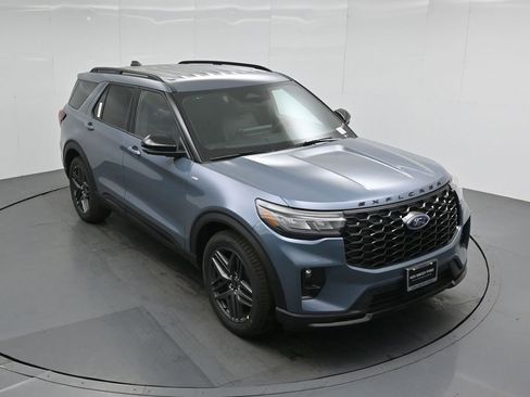 New 2026 Ford Explorer ST-Line w/ ST-Line Street Pack image 39