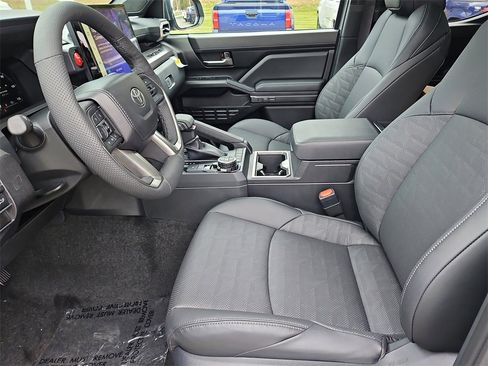 New 2025 Toyota Tacoma 4x4 Double Cab Hybrid image 21