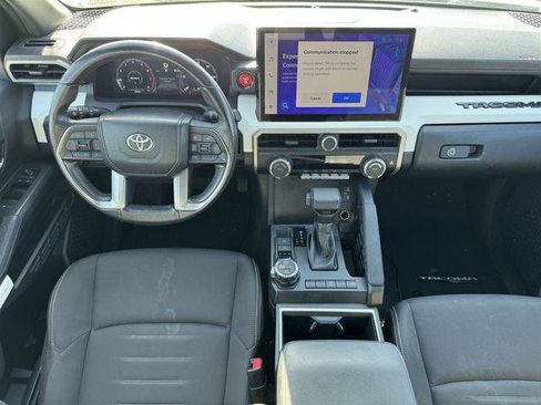 Certified 2024 Toyota Tacoma TRD Off-Road image 12