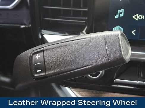 Used 2022 Chevrolet Silverado 1500 LT image 18