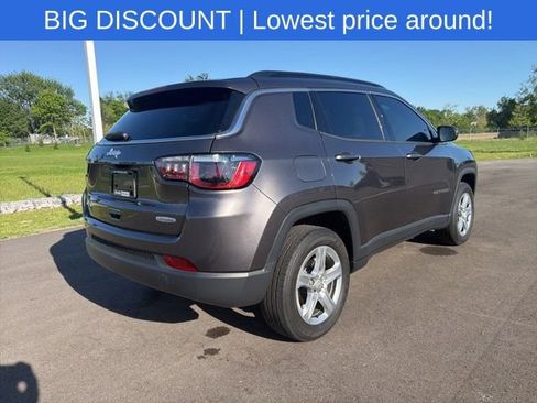 Used 2023 Jeep Compass Latitude AWD/4WD image 9