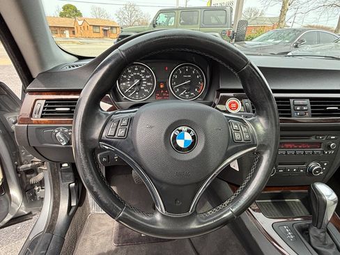 Used 2011 BMW 328i Coupe image 28