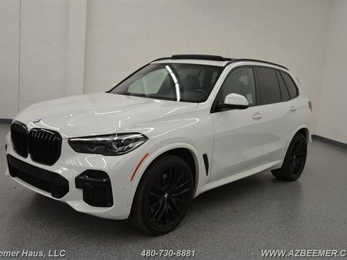 Used 2023 BMW X5 sDrive40i w/ M Sport Package image 3